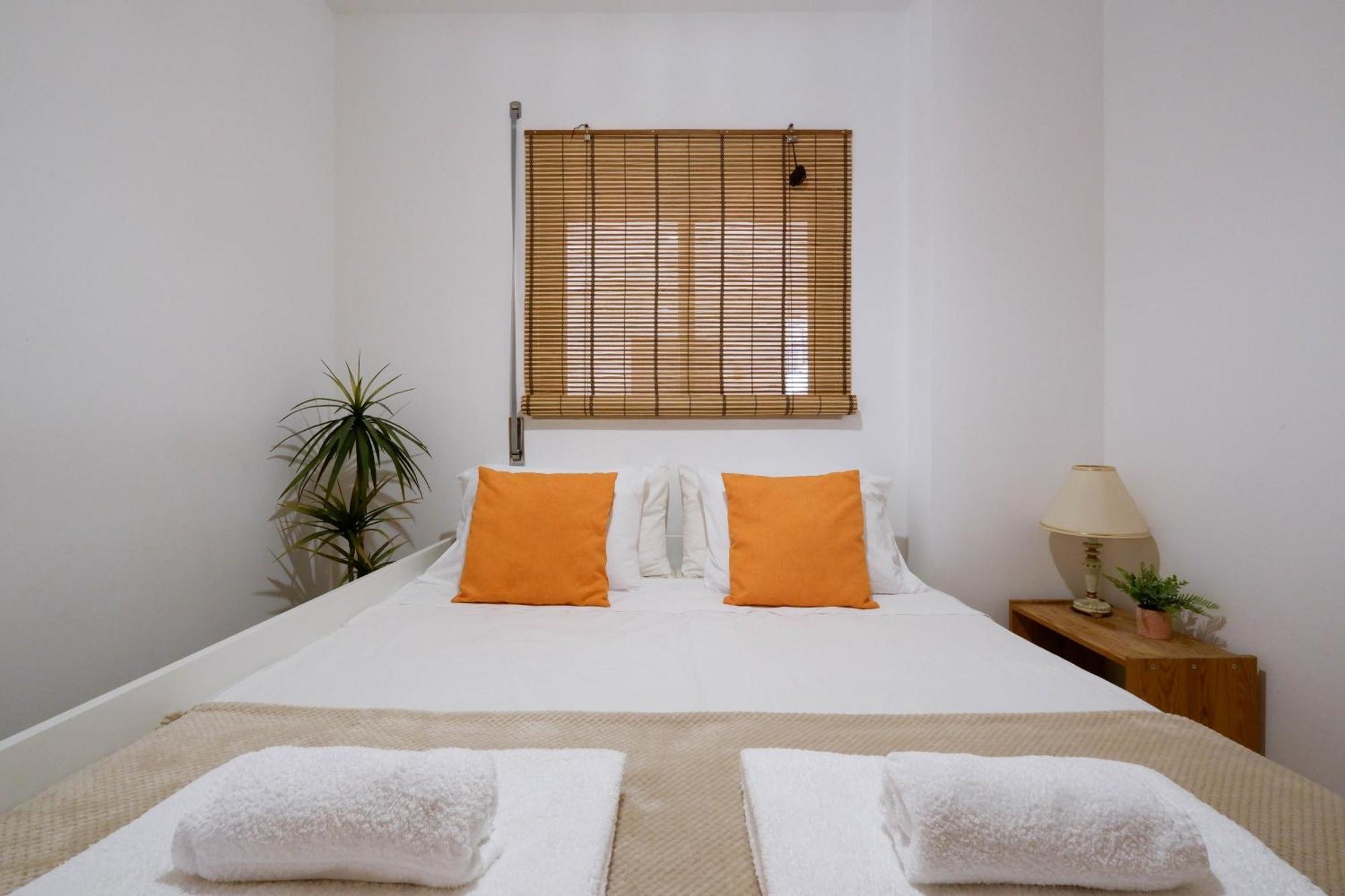 Spacious Terrace, Swimming Pool, Private Parking Olhao Exterior photo